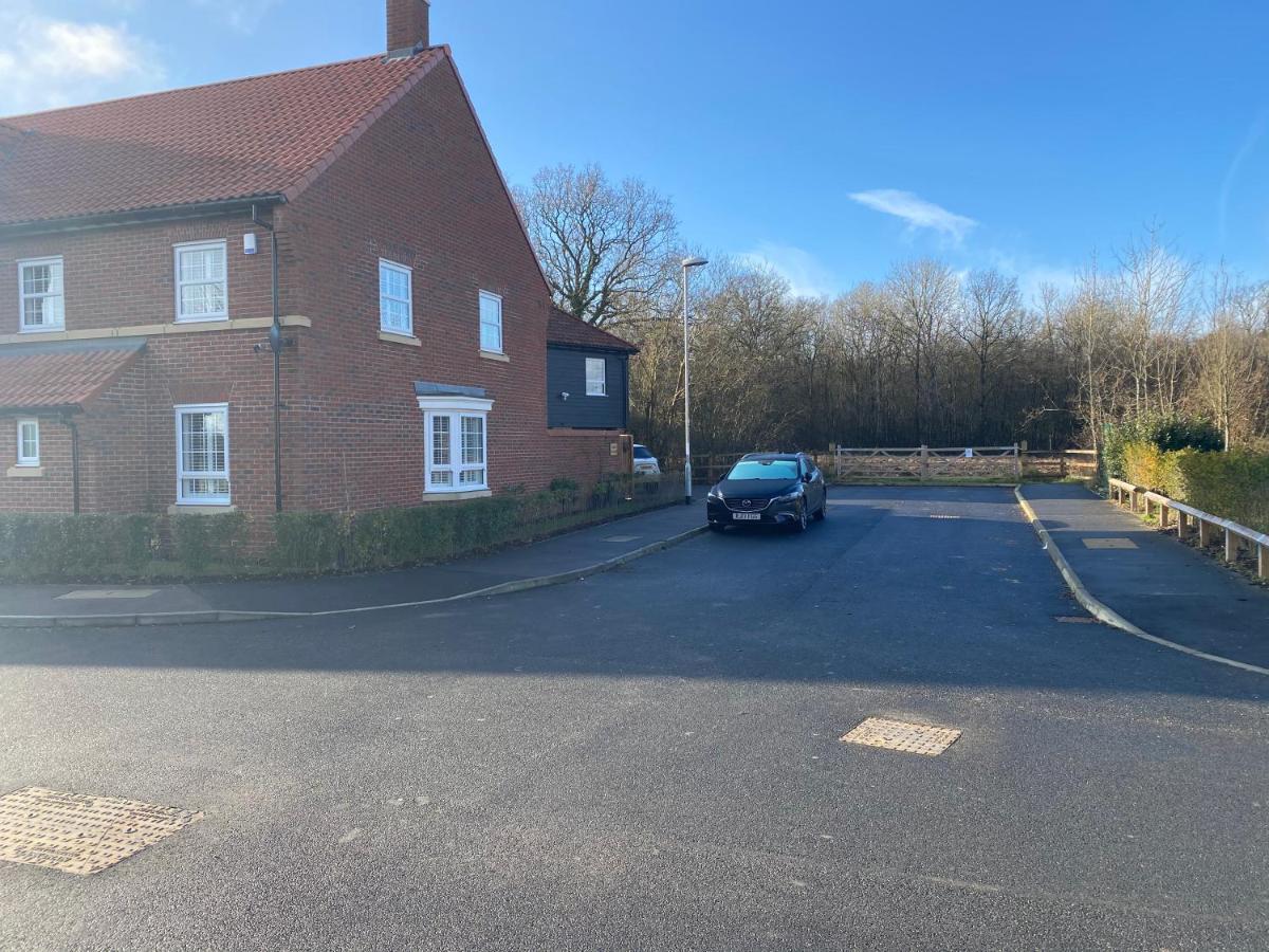 Апартаменты Stansted Coach House Элзенхем Экстерьер фото