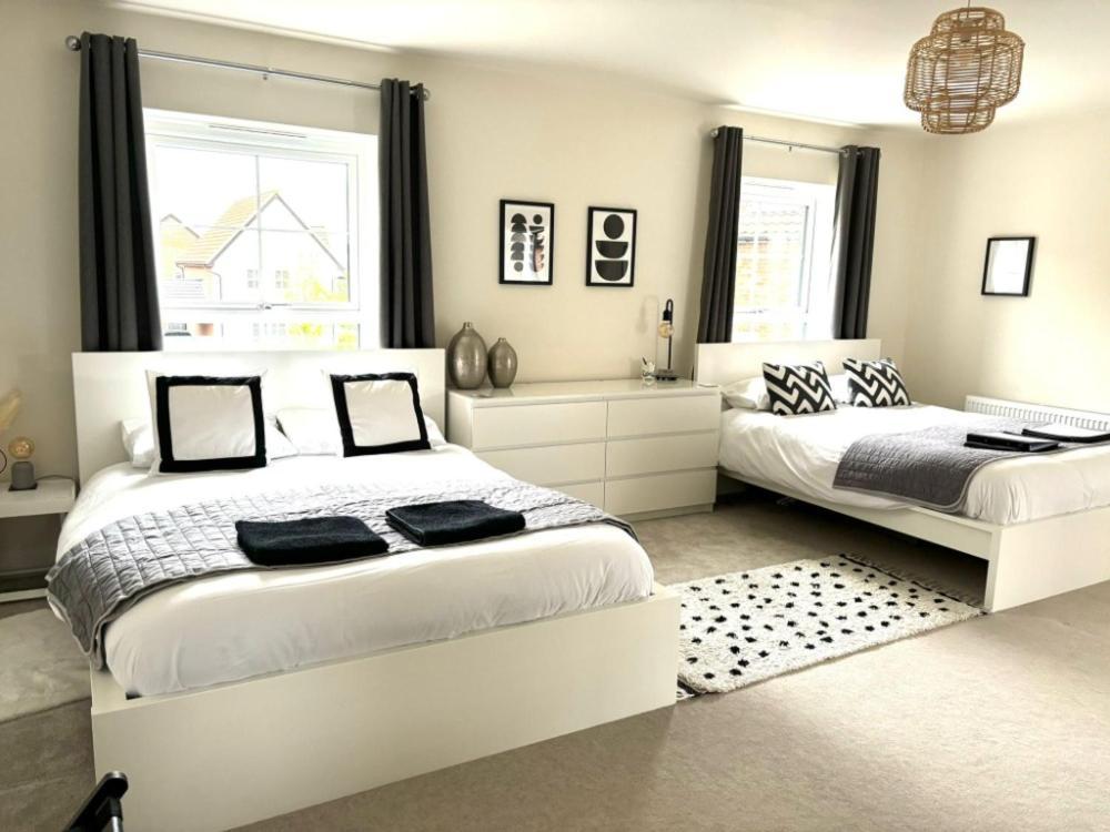 Апартаменты Stansted Coach House Элзенхем Экстерьер фото