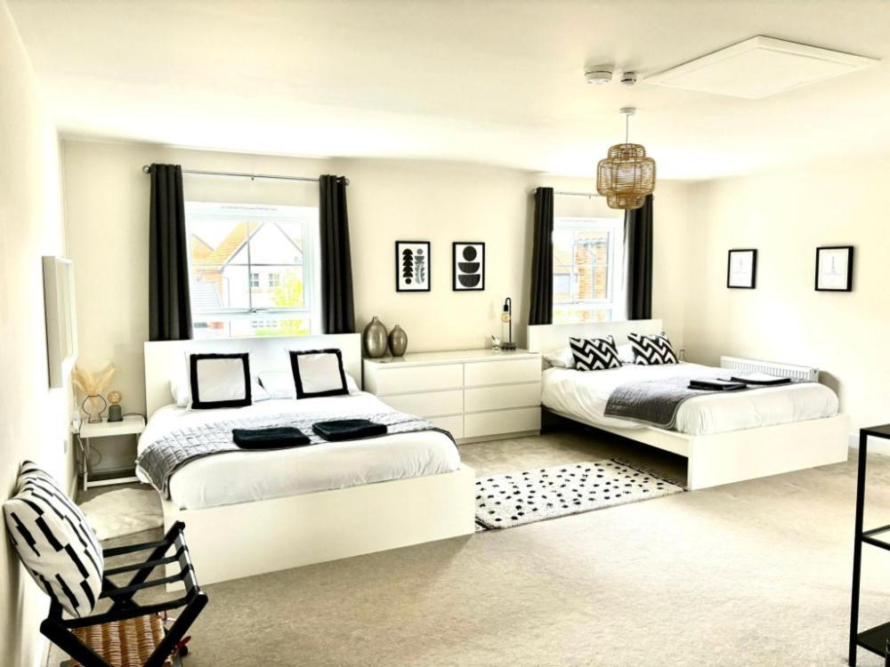 Апартаменты Stansted Coach House Элзенхем Экстерьер фото